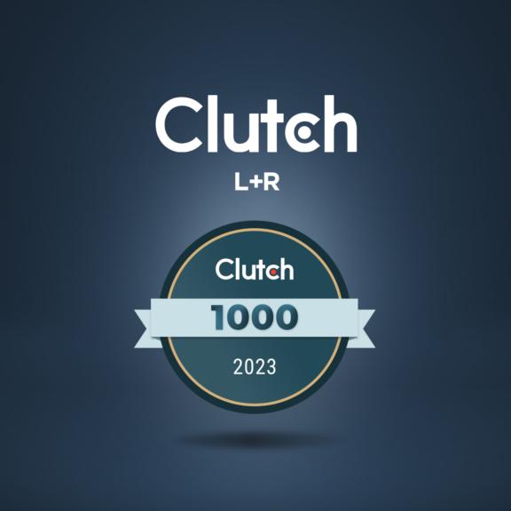 Clutch L+R 1000 2023 award badge on a dark blue background