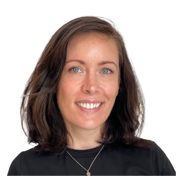 Team Pic Gradient Headshot of a smiling woman with shoulder-length brown hair and necklace